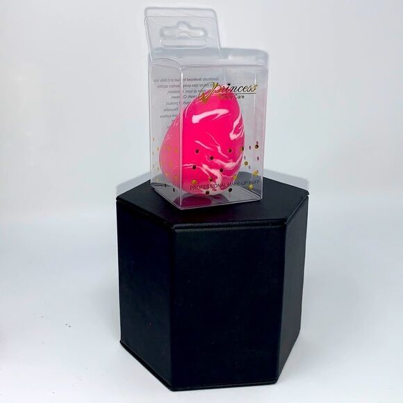 Princess Beauty Care Red Dark Pink Blending Makeup Sponge - Picture 2 of 5